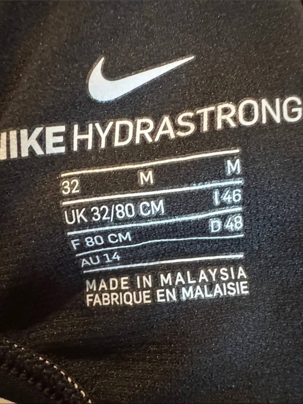 Nike Men's Hydrastrong Solid Swim Brief 32 Medium NWT Black